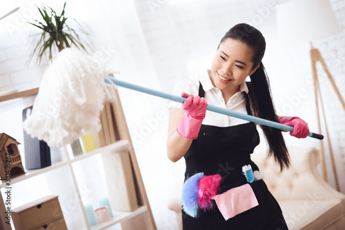 The Top Cleaning Products for Housekeeper Jobs